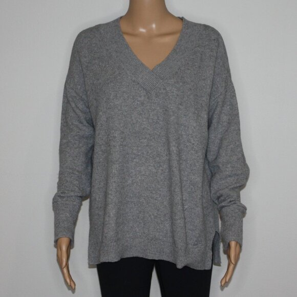 Loft Women's Drop Shoulder V-neck Sweater in Gray Color and size Small - Picture 1 of 6